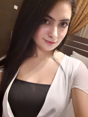 Escort UAE incall service — visit sex queen Alwyn