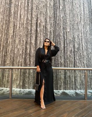 Sharon - 31 year-old milf escort in UAE