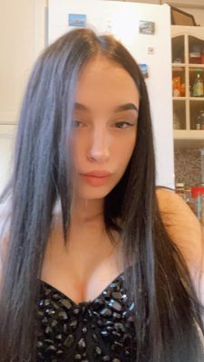 Local escort Nancy in Dubai