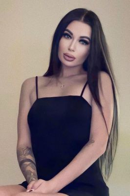 Girl escort service in Dubai from Ruby