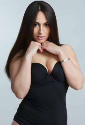 Blowjob from ebony escort in Dubai for AED 1800