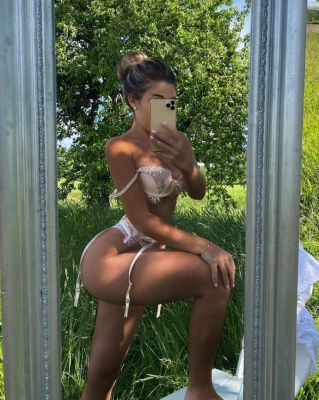 China girl in Dubai for full service on sexdubai.club