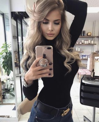 European escort does OWO, CIM, COM. Prices from AED 2500/hr
