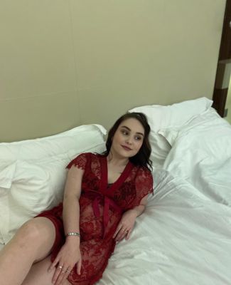 Mary Kate, photos from the site sexdubai.club