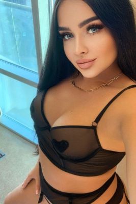 Indian escort Bellona wants to meet tonight