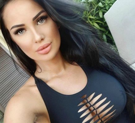 Vip woman Kate on sexdubai.club