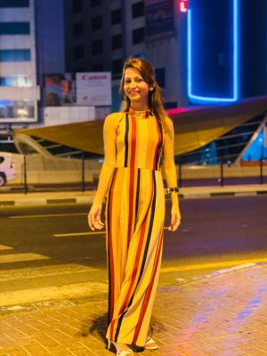 Dubai massage service offered by hooker Lois