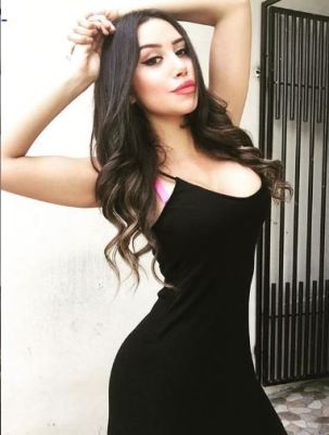 Petite escort Dubai (weight: 70 kg; height: 173 cm)