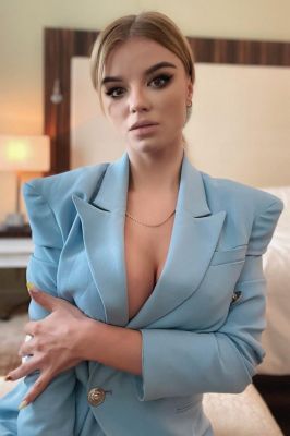 Massage girl in Dubai: Pamela (23 y.o.)