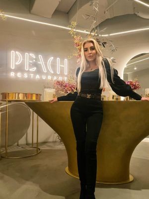 Miranda (sexdubai.club)