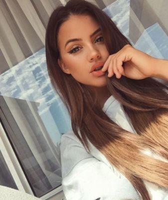 Tamra - italian escort based in Dubai