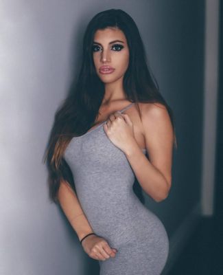 Lesbian dating advice: book hooker Alexandria, 32 y.o.