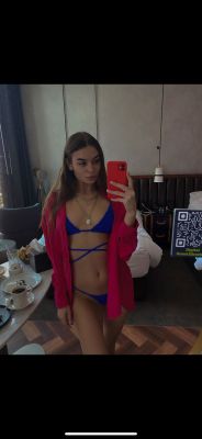 Pics and reviews on super escort Avery