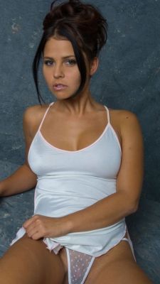 One of high class escorts in Dubai can see you tonight: call +971 63 926 7583