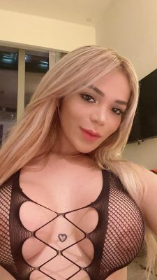Prostitute Paula, book her +971 96 740 1277 