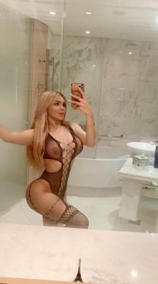 Elite model from Dubai: Paula with photos and reviews