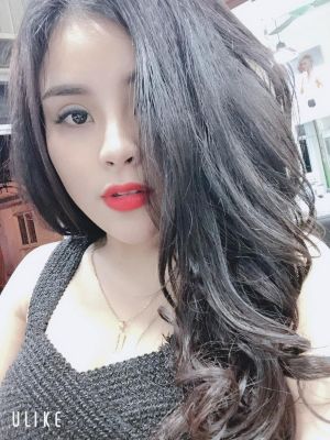 Book online escort girl Della in UAE