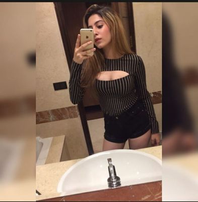 One of Dubai 24 7 escorts Caitlyn is available for AED 1800