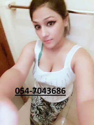 call girl Palak, from Dubai