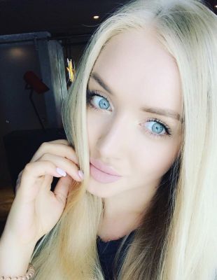 call girl European, from Dubai
