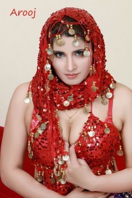 Arooj Independent Girl — photos and reviews about the girl
