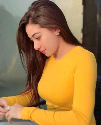 Call gils Dubai — escort Maya Khan