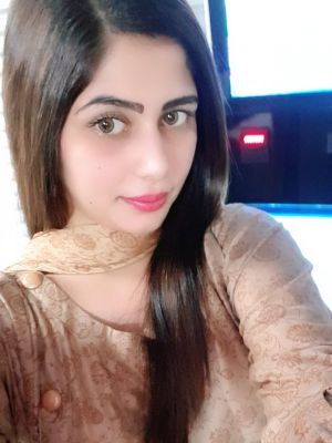 Indian Girl Alia Bhat, 22