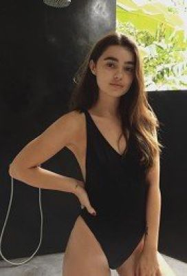 Simona, seductive photo