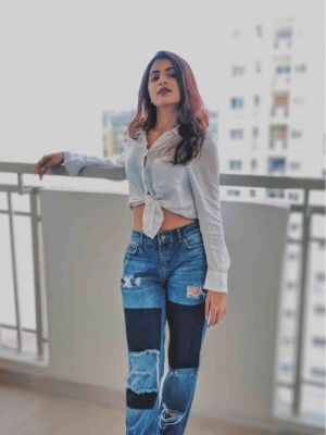 Payal, profile pictures