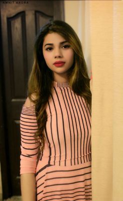 Beautiful girl Anjali Verma from escort agency in UAE