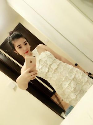 photos Lyly Dubai