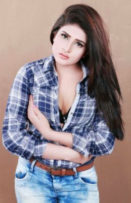 Ayesha — Quick escort for sex starts from 500